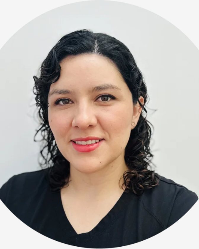 Dra. Abril Méndez Pérez